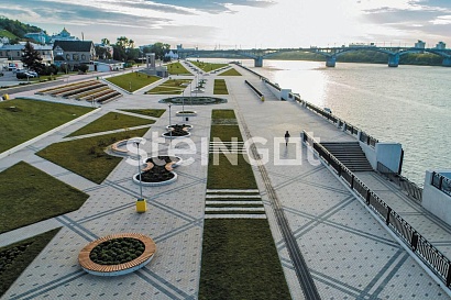 Нижне-Волжская набережная